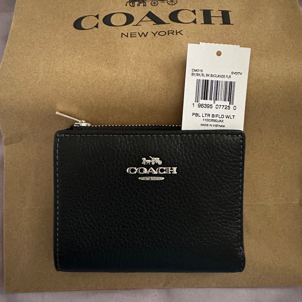 New coach wallet